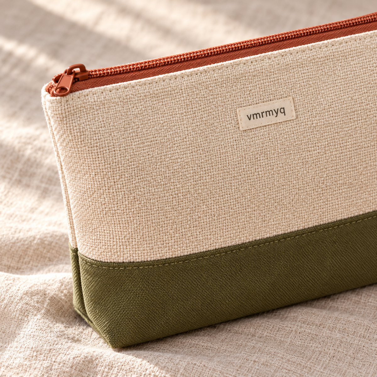 vmrmyq Stitchhaven Embroidery Project Pouch — construction detail